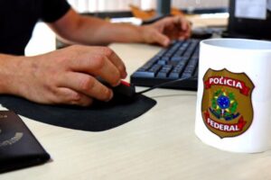 Polícia Federal publica edital que oferece mil vagas para concurso com salários de até R$ 26,8 mil Polícia Federal publica edital que oferece 1.000 vagas para concurso com salários de até R$ 26,8 mil