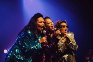 Análise: Fat Family emociona o público em show tributo a Tim Maia