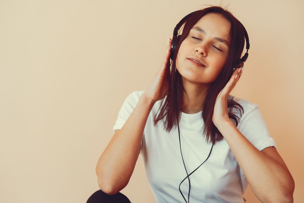 Estudo revela qual é a música mais feliz do mundo; e você com certeza já ouviu