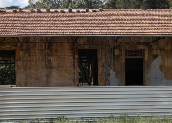 Patrimônio em reconstrução: Estação de Engenheiro Corrêa ganha reforço estrutural e telhado
