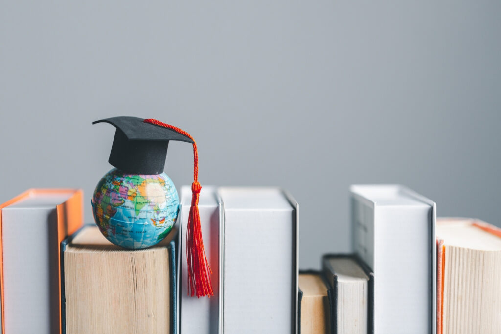 UFVJM abre inscrições para 15 programas de mestrado e doutorado com início no segundo semestre de 2025 UFVJM abre inscrições para 15 programas de mestrado e doutorado com início no segundo semestre de 2025