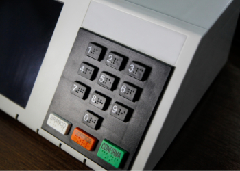 Mais de 2 mil eleitores de Mariana e Ouro Preto podem ter o título cancelado em maio