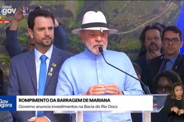 A política em cima do muro de Juliano Duarte