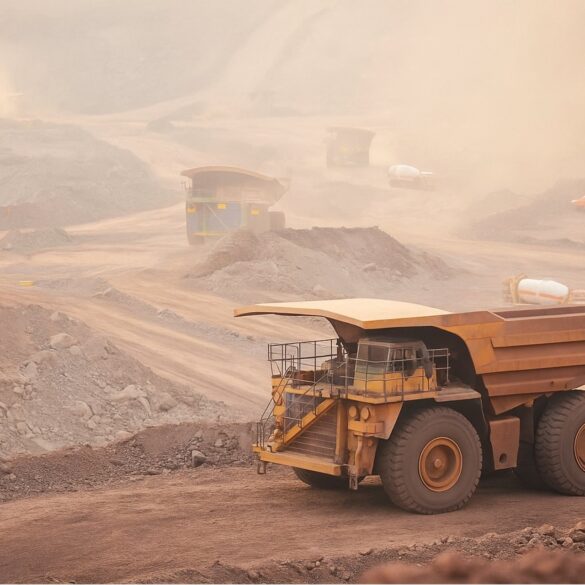 Mineração Morro do Ipê tem nove vagas de emprego abertas em MG