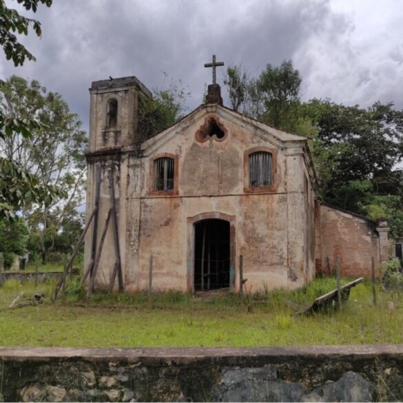 A história da Capela de Nossa Senhora Auxiliadora dos Calastróis, em Miguel Burnier