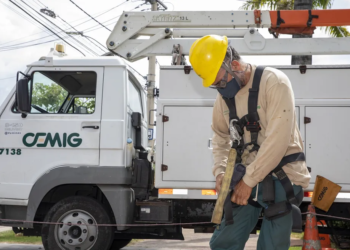 Cemig abre concurso para eletricista com salário inicial de R$ 4.331 e provas em nove cidades mineiras