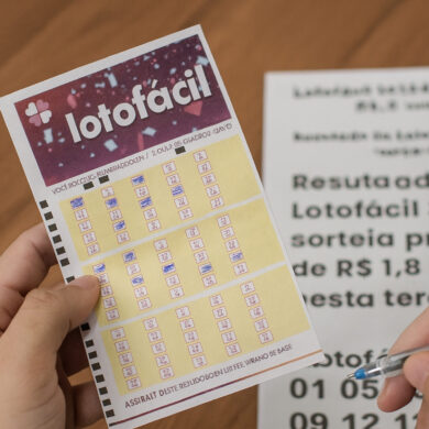 Lotofácil 3414 sorteia prêmio de R$ 1,8 milhão nesta terça-feira; veja o resultado