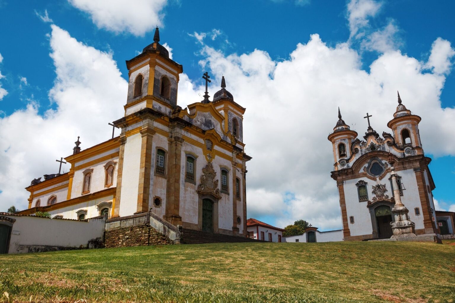 Mariana: O Berço de Minas Gerais – A História da Primeira Capital Mineira Mariana: O Berço de Minas Gerais – A História da Primeira Capital Mineira