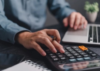 Santander oferece 3 mil bolsas on-line para certificações financeiras gratuitas em CPA-10, CPA-20 e CEA