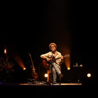 Tudo é Jazz confirma show de Nando Reis na Praça Tiradentes, em Ouro Preto, no dia 8 de agosto