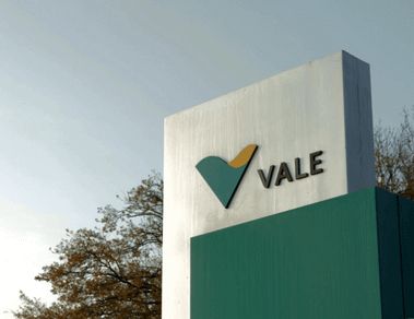 Vale é condenada a pagar R$ 20 mil a trabalhador que recolhia copos do lixo em mina de Mariana