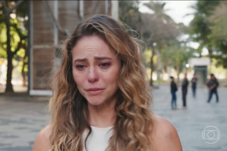 A atuação de Paolla Oliveira e a sensibilidade ao retratar o alcoolismo como doença em Vale Tudo