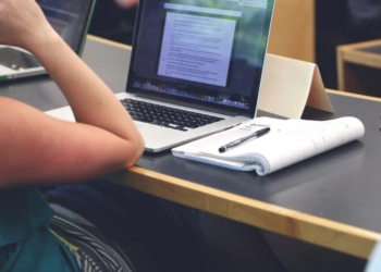 Conheça a plataforma +IFMG, que reúne cursos para qualificação online, gratuita e com emissão de certificado