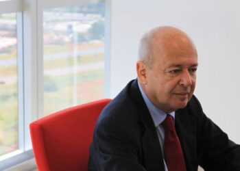Angelo Oswaldo lança livro sobre o barroco mineiro em evento na Academia Mineira de Letras