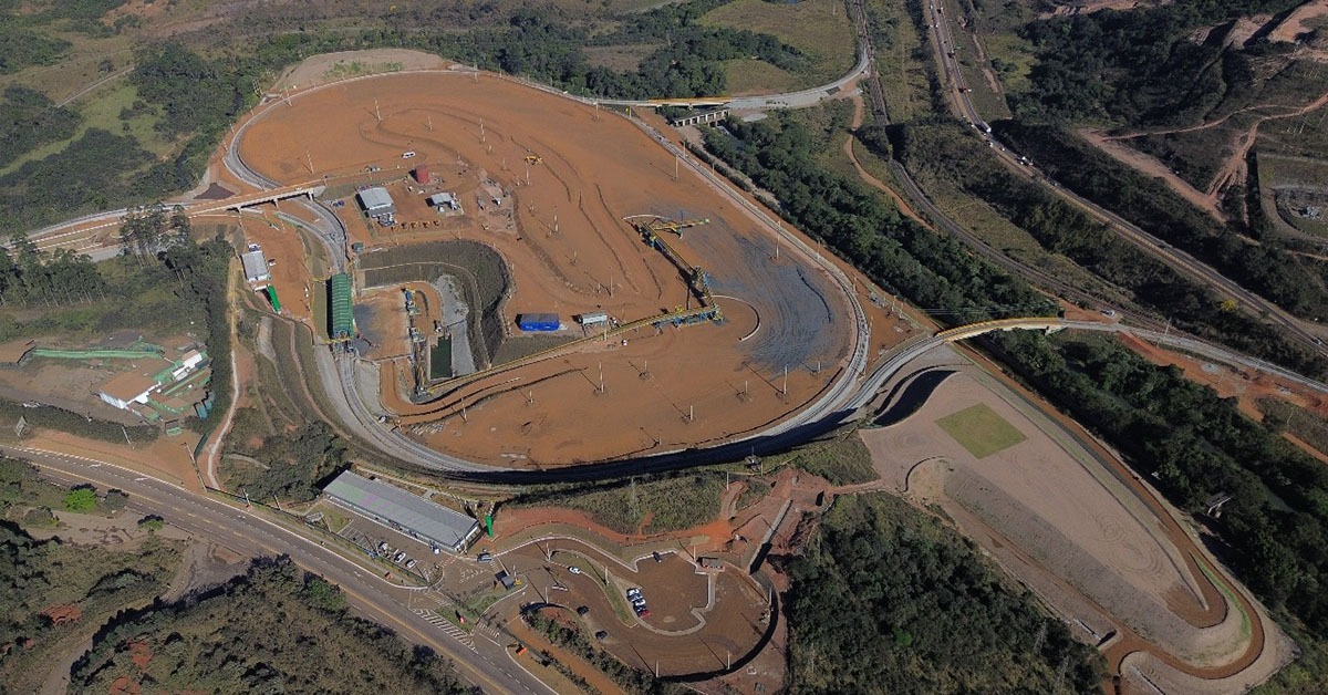 Terminal de R$ 480 milhões conecta ferrovias e rodovias em Minas Gerais