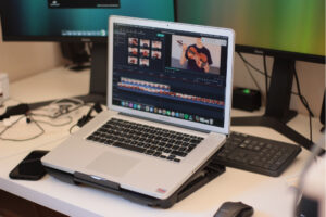 Ministério da Cultura lança curso gratuito de edição de vídeo com certificado e 60 horas de duração Ministério da Cultura lança curso gratuito de edição de vídeo com certificado e 60 horas de duração