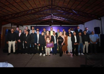 Câmara de Mariana homenageia personalidades do esporte em 2025