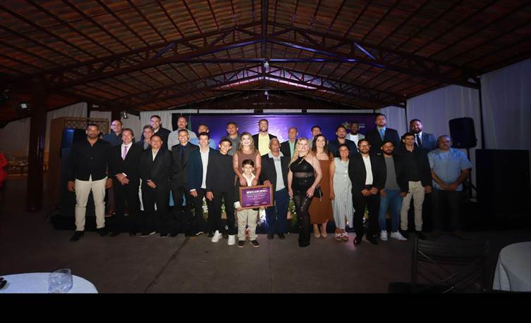 Câmara de Mariana homenageia personalidades do esporte em 2025