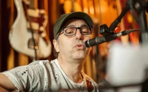 Zeca Baleiro e Gian & Giovani são atrações confirmadas em Itabirito na Festa do Pastel de Angu em setembro Zeca Baleiro e Gian & Giovani são atrações confirmadas em Itabirito na Festa do Pastel de Angu em setembro