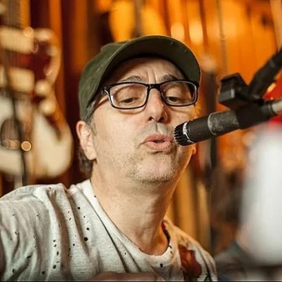 Zeca Baleiro e Gian & Giovani são atrações confirmadas em Itabirito na Festa do Pastel de Angu em setembro