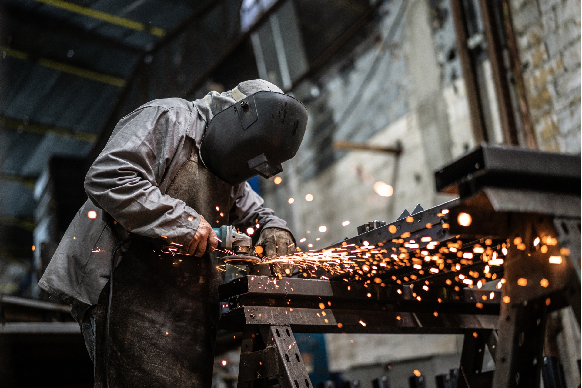 Siderurgia pode cortar até 37 mil empregos no Brasil, aponta entidade