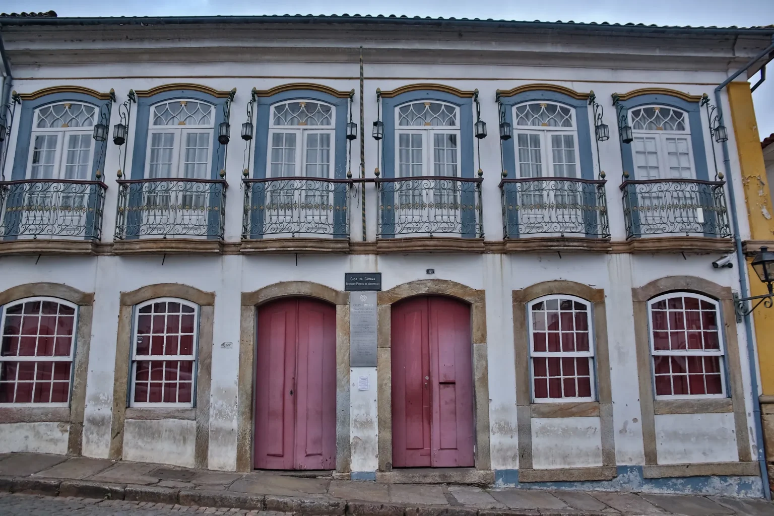Câmara de Ouro Preto homenageia personalidades com Comenda Antônio Francisco Lisboa e Mérito Religioso Câmara de Ouro Preto homenageia personalidades com Comenda Antônio Francisco Lisboa e Mérito Religioso