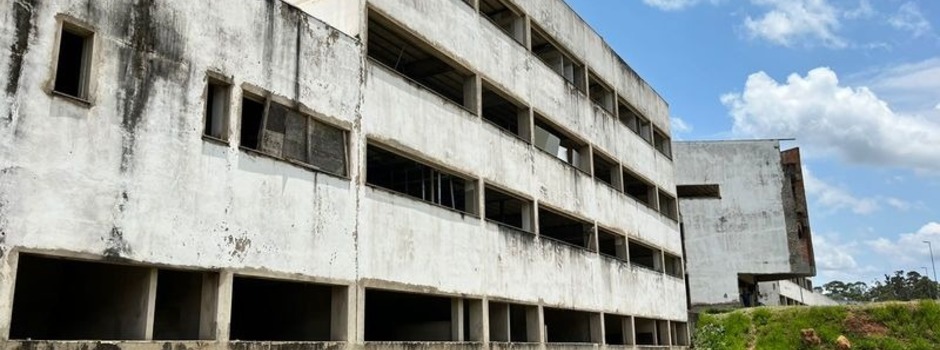 Governo de Minas inicia processo para viabilizar Hospital Regional de Conselheiro Lafaiete