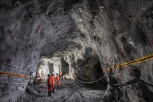 Jovens podem se inscrever em curso de mineração com contratação imediata Jovens podem se inscrever em curso de mineração com contratação imediata