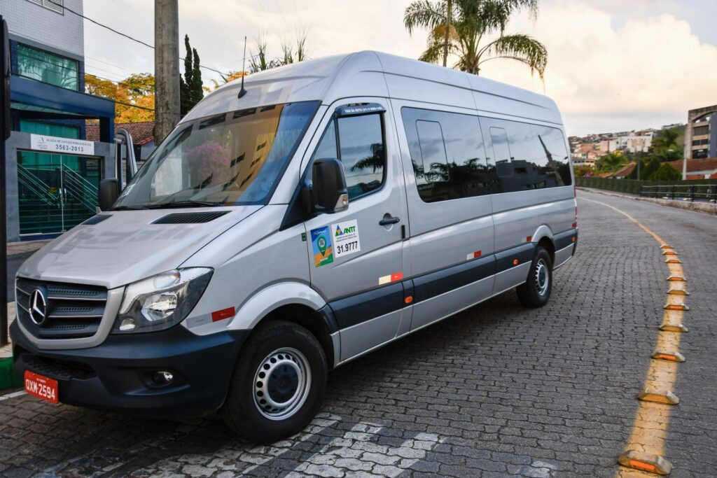 Itabirito abre inscrições para transporte escolar intermunicipal de alunos da UFOP Itabirito abre inscrições para transporte escolar intermunicipal de alunos da UFOP