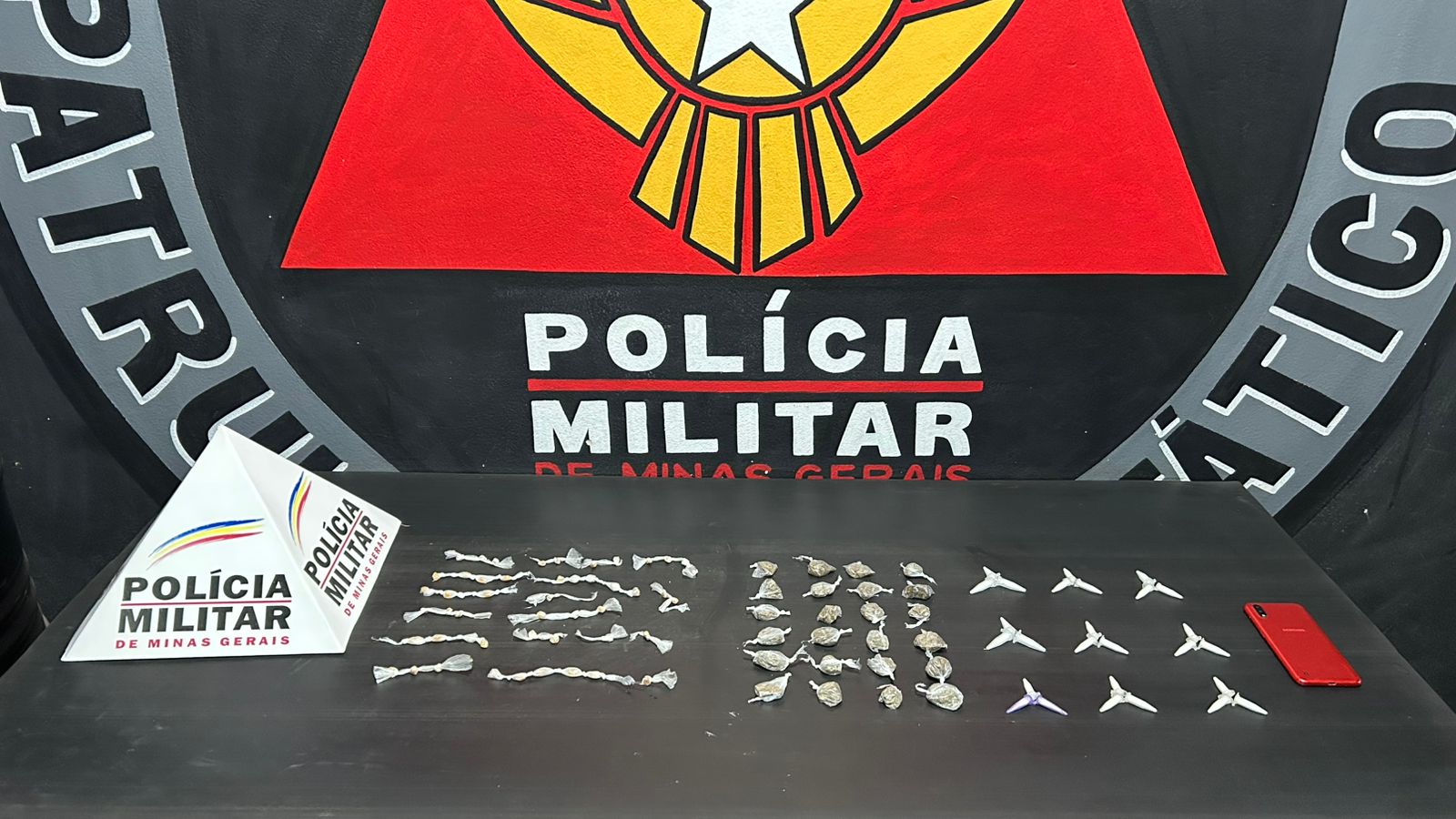 Menor é apreendido por tráfico durante festa em Amarantina, distrito de Ouro Preto