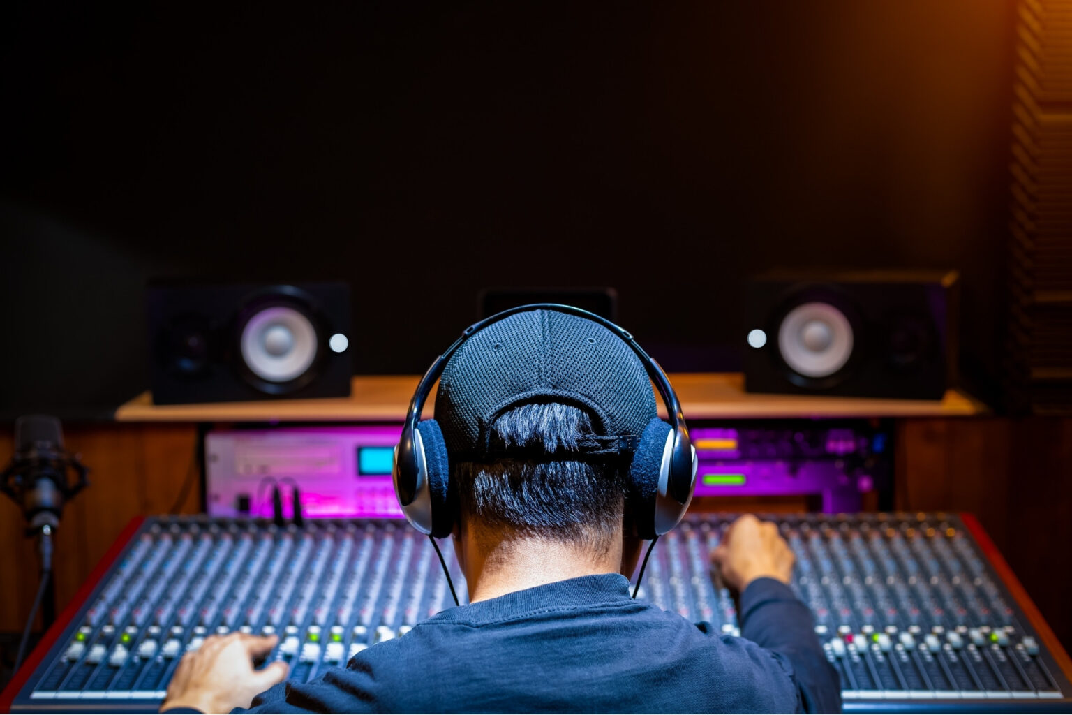 Ministério da Cultura lança curso gratuito de Produção Musical Ministério da Cultura lança curso gratuito de Produção Musical