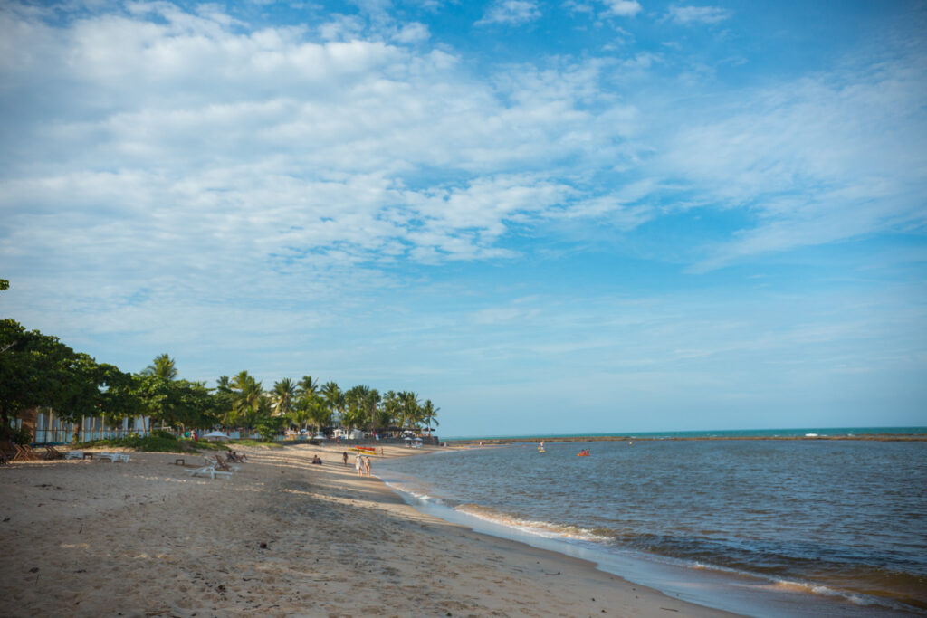 Cidade do litoral amada por mineiros começará a cobrar taxa de visitantes em 2026 Cidade do litoral amada por mineiros começará a cobrar taxa de visitantes em 2026