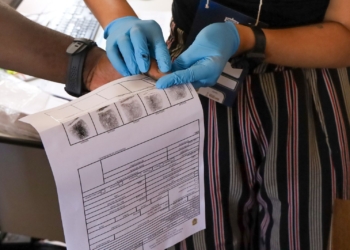 Mutirão da Câmara de Mariana já garantiu mais de 6 mil carteiras de identidade em 2025