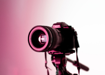 Cursos gratuitos em gestão, música e audiovisual do governo estão com inscrições abertas