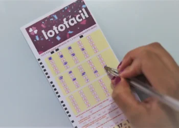 Duas apostas de Minas Gerais levam mais de R$ 550 mil cada na Lotofácil 3524