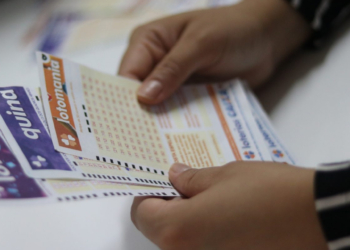 Mais de 3 milhões hoje: Resultado da Lotomania 2838 de segunda-feira (20/10/25)