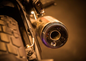 Itabirito aprova lei que endurece regras contra barulho de motos e carros com escapamentos alterados