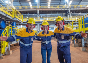 Mecânico, eletricista e analista: mineradora anuncia vagas de emprego em MG