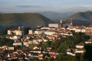 Minas Gerais registra recorde no turismo internacional e consolida presença de viajantes dos EUA Turismo internacional em Minas Gerais atinge recorde histórico