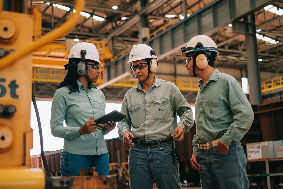 Vale tem segunda quinzena de outubro com mais de 100 vagas de emprego