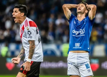 Bicampeão, Cruzeiro volta à libertadores após 7 anos; reveja como foi a última participação do Cabuloso