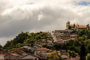 Céu fechado e risco de tempestades em Ouro Preto neste domingo Céu fechado e risco de tempestades em Ouro Preto neste domingo