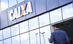 Destrinchando o edital do concurso da Caixa, com 184 vagas para nível superior e salários de até R$ 16,5 mil Destrinchando o edital do concurso da Caixa, com 184 vagas para nível superior e salários de até R$ 16,5 mil