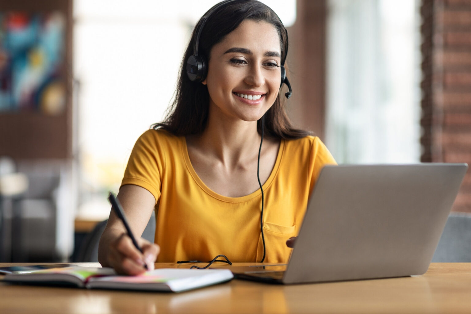 Cemig abre inscrições para curso gratuito que incentiva mulheres a empreender Cemig abre inscrições para curso gratuito que incentiva mulheres a empreender