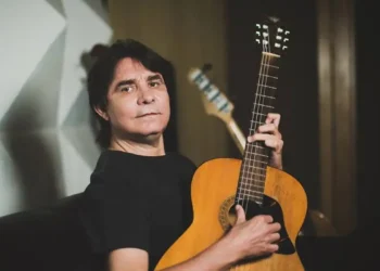 Relembre canções compostas por Lô Borges