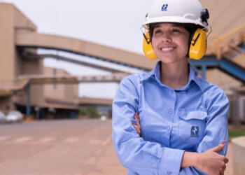 Indústria da mineração abre vagas para trainees com R$ 10 mil de salário e programa de 12 meses