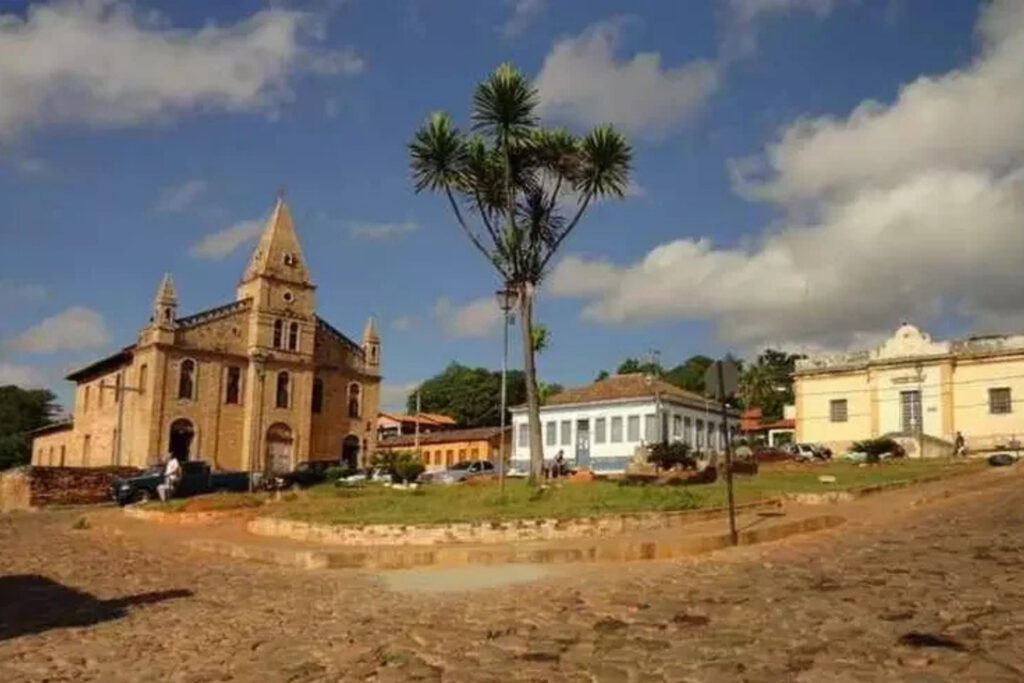 Grão Mogol: cidade de pedra no Norte de Minas ganha destaque no turismo nacional Grão Mongol: Cidade de pedra no Norte de Minas ganha destaque no turismo nacional