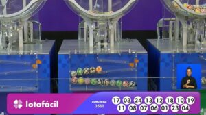 Resultado da Lotofácil 3560 de quinta-feira (11/12/25): sete apostas ganham prêmio milionário R$ 10 milhões hoje! Resultado da Lotofácil 3560 de quinta-feira (11/12/25)