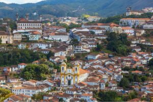 Em votação popular pela revista CARAS em 2008, Ouro Preto foi eleita uma das sete maravilhas do Brasil Em votação popular pela revista CARAS em 2008, Ouro Preto foi eleita uma das sete maravilhas do Brasil