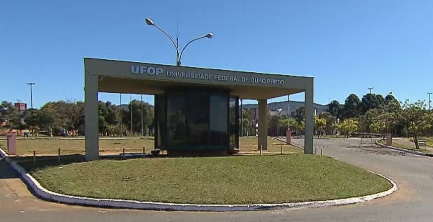 UFOP abre concurso com 50 vagas e salários de até R$ 13,2 mil